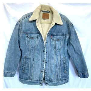 Mens Levis Type III Sherpa Lined Trucker Denim Jacket, Medium Blue Wash, XS